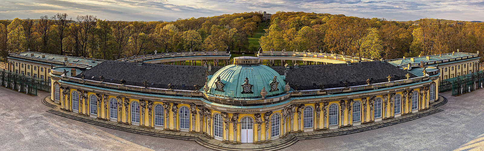 Schloss Sanssouci,
        
    

        Picture: PMSG/SPSG/André Stiebitz